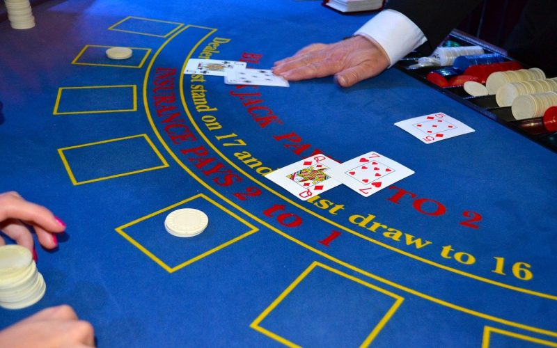 Jouer au blackjack sur un casino en ligne